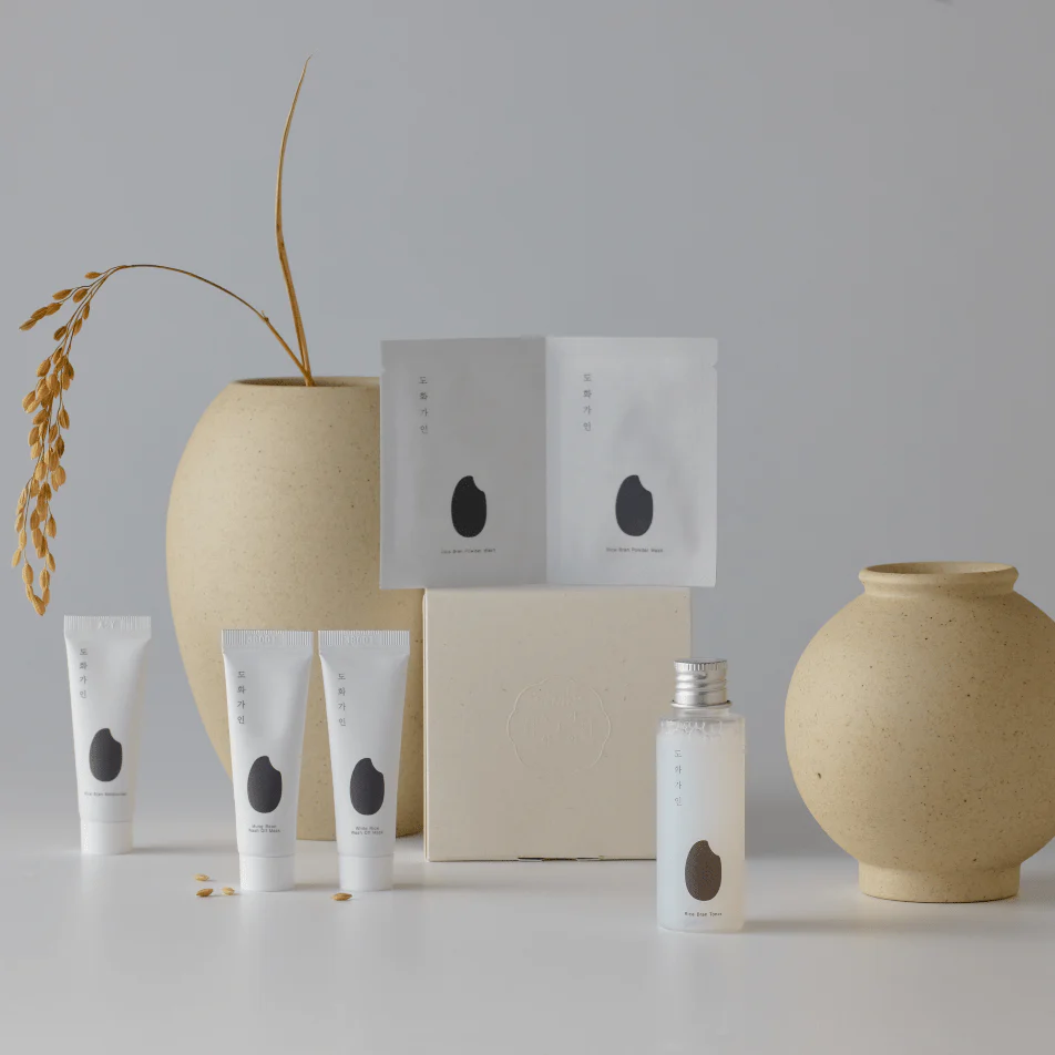 House of Dohwa Travel Kit - Image 3