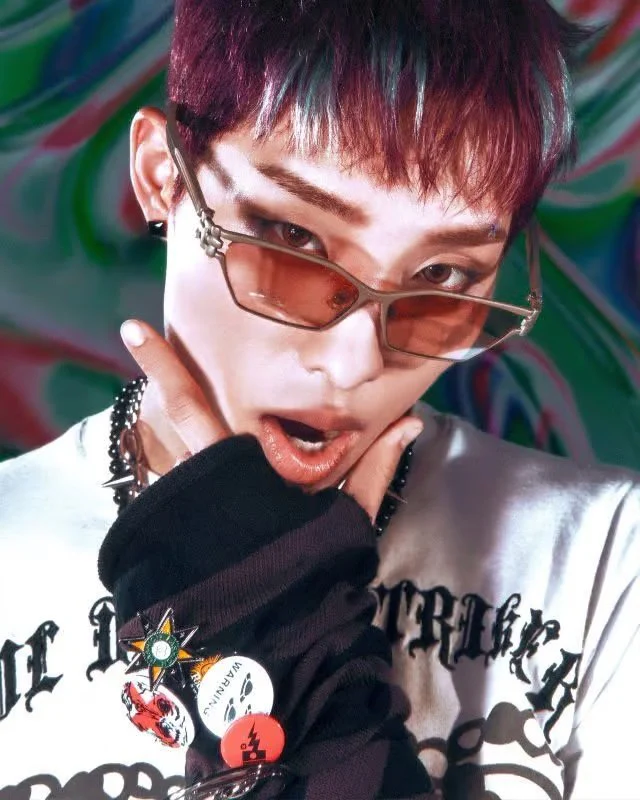 P1Harmony 1st Full Album [때깔 (Killin' It)] (때깔 (Killin' It) Ver. / 색깔 (Superb) Ver.) - Image 4