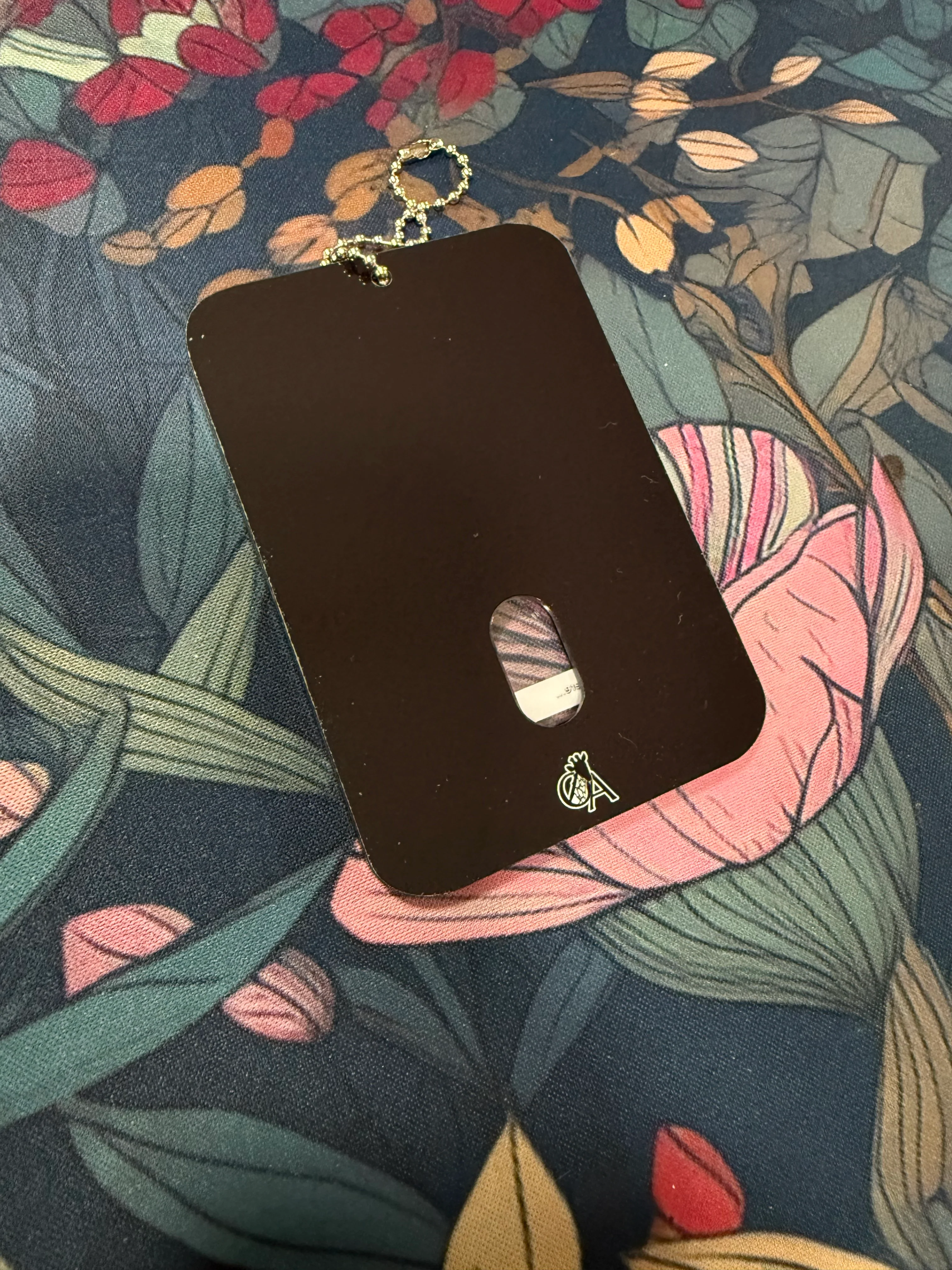 ATEEZ-Inspired Photocard Holder - Insta Live Frame (Ossicone Arts) - Image 3