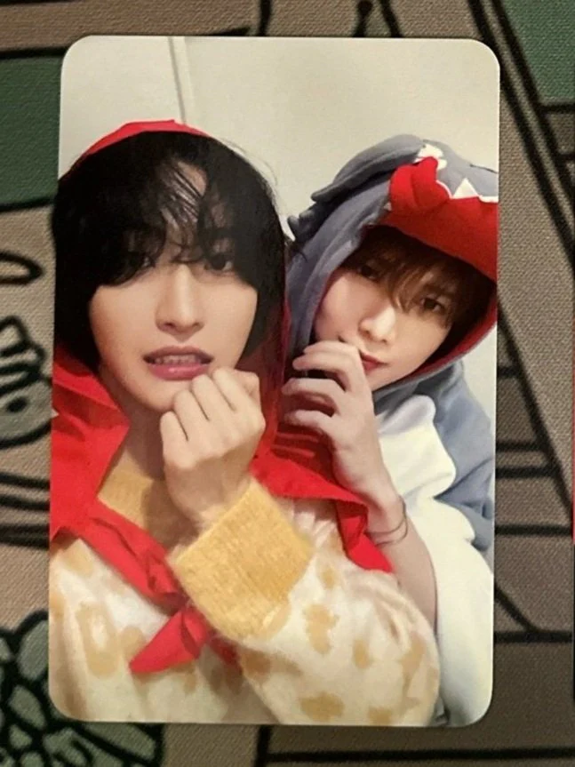 *MAKESTAR Hood (Wolf) Preorder Benefit Photocard* ATEEZ 10th Mini Album [GOLDEN HOUR : Part.1] (BLUE HOUR Ver. / DIARY Ver. / GOLDEN HOUR Ver.) - Image 18