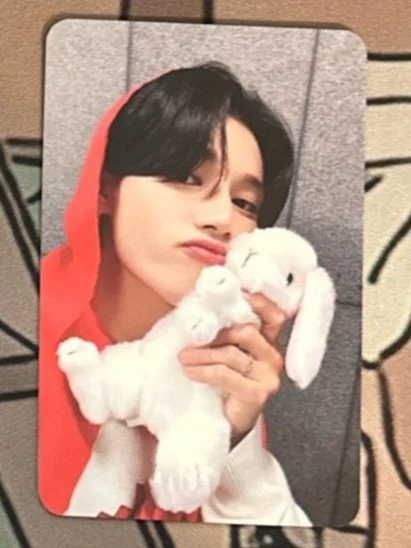 [ATEEZ] Golden Hour - MAKESTAR Hood (Red Riding Hood) Preorder Benefit Photocard - Image 9