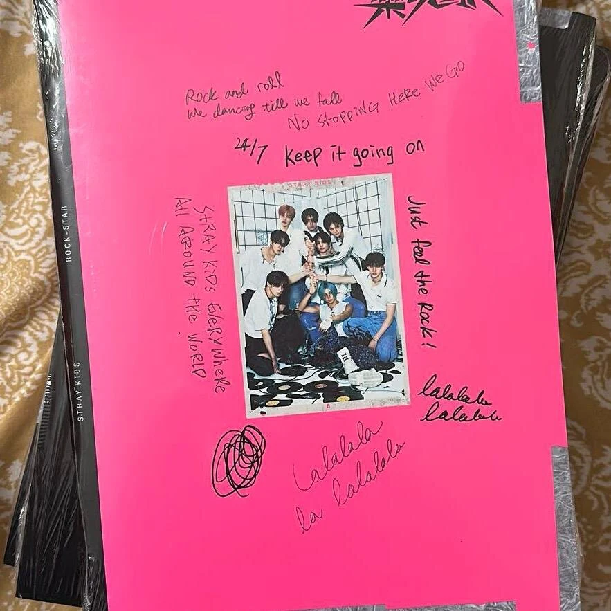 [Stray Kids] Rock-Star (Standard Version) - Image 4