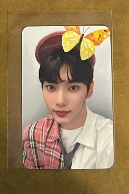 *MAKESTAR Butterfly Clip BENEFIT* WAKER - [Sweet Tape] - MAKESTAR "Butterfly" Preorder Benefit Photocards POB - Image 12